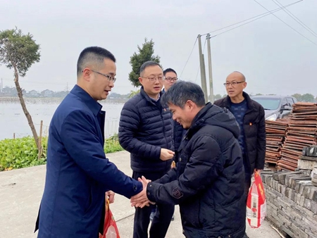 JT2022012204慰問(wèn)_副本.jpg JT2022012204慰問(wèn)_副本.jpg